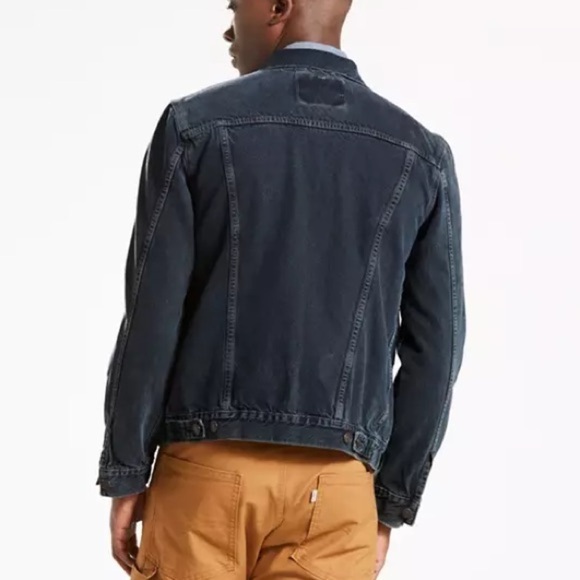 Levi’s Strauss Gold Men’s Jacket Medium Causal Cotton Blue Distressed Preppy - Picture 3 of 17